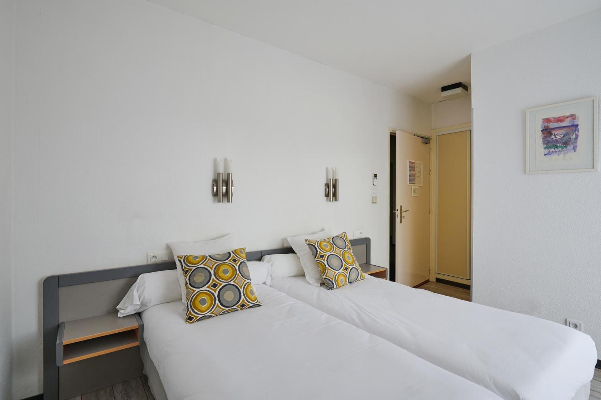 Les Mimosas Hotel 2*